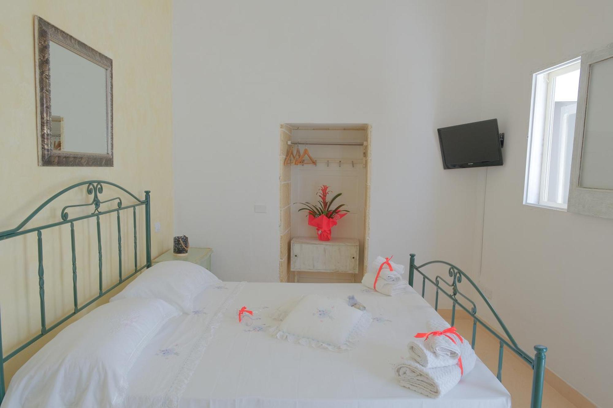 I Ricordi Di Anna Bed & Breakfast Alezio Bagian luar foto